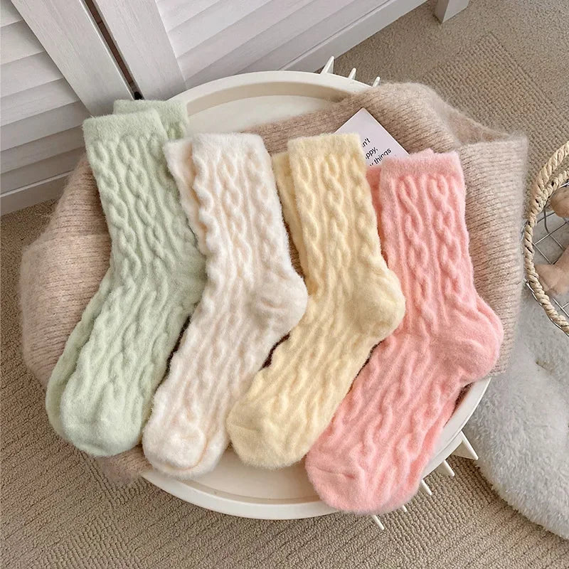 Kit de Meias Bella™ em Malha Felpuda com Trama Trançada
