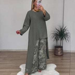 Conjunto Botanique™ com Blusa Assimétrica Longa e Calça Pantalona Floral