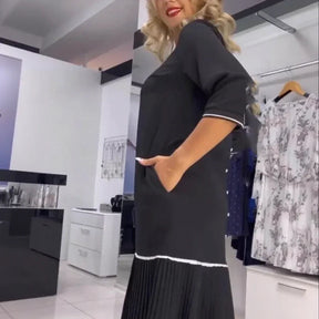 Vestido Belle Plissé™ com Mangas Três Quartos e Saia Plissada