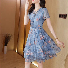 Vestido Bellevoile™ em Popelina Floral com Movimento Leve
