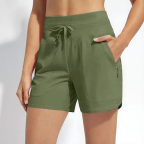 (Super Promo: Compre 2 Leve 3) Shorts Alícia Comfort™ em Malha Leve com Forro