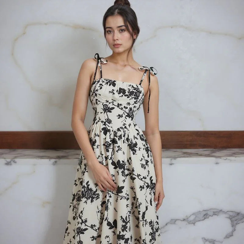 Vestido Violetta™ com Estampa Floral e Saia Ampla Confortável