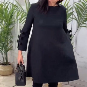 Vestido Maison Noir™ com Mangas Esculpidas e Corte de Alfaiataria
