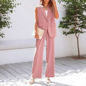 Conjunto Antoinette™ com Colete Alfaiatado e Calça de Linhas Alongadas
