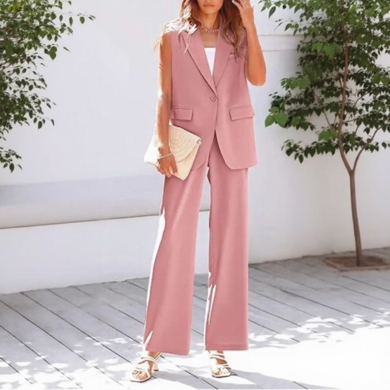 Conjunto Antoinette™ com Colete Alfaiatado e Calça de Linhas Alongadas